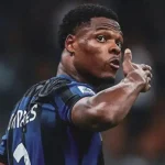 荷兰飞翼成国米救世主！邓弗里斯两回合掀翻巴萨梦魇-世界杯足球-世界杯赛事-足球策略网